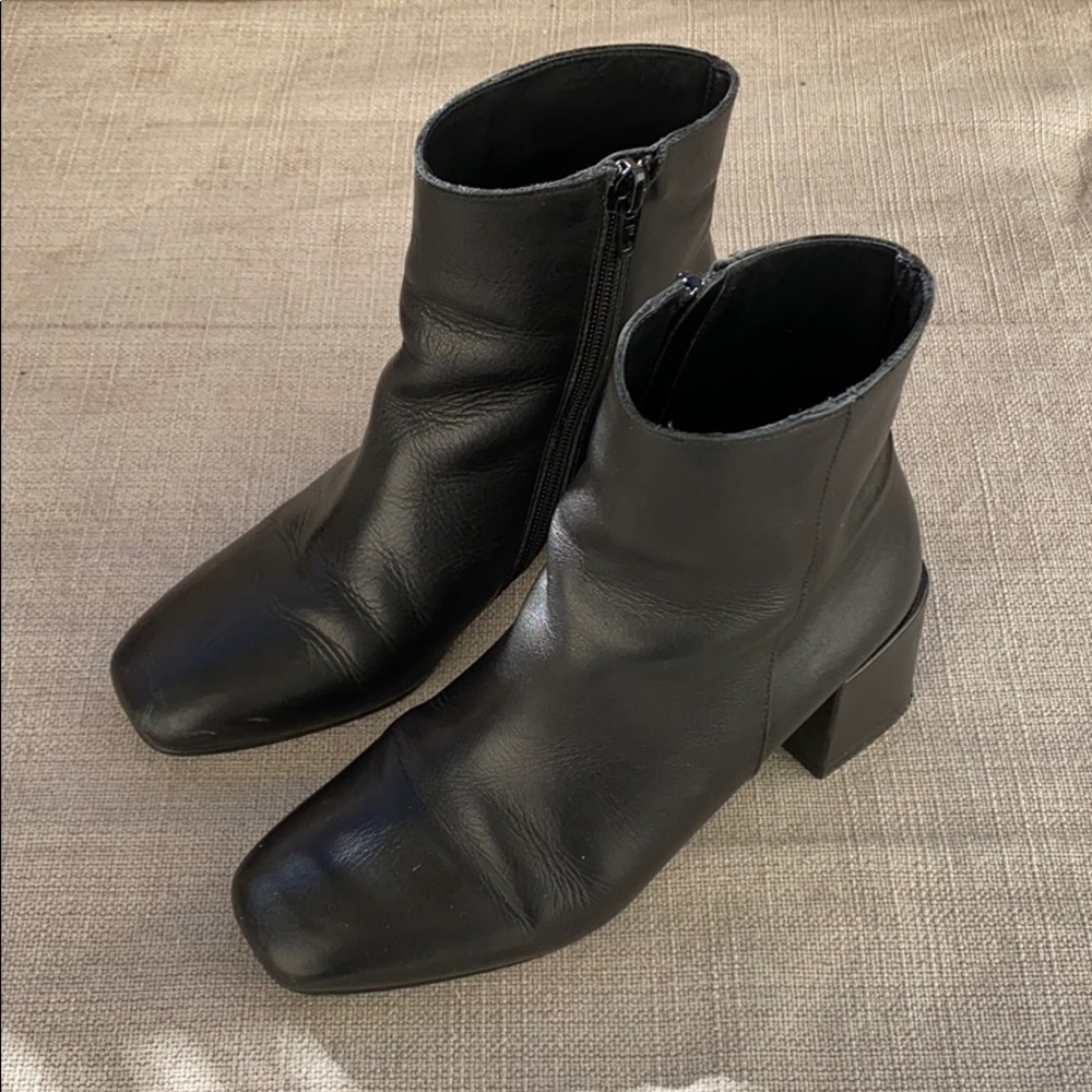 MINELLI WOMENS BLACK LEATHER BOOTS